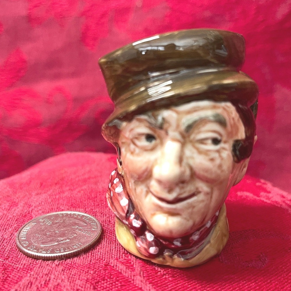 Royal Doulton Toby Sam Weller Miniature Jug 2 1/4" Tall Rd No 822824 England